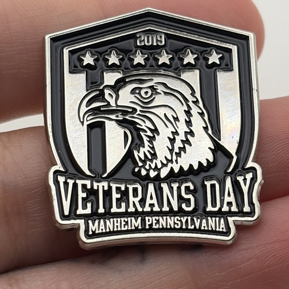 2019 Veterans Day Manheim Pennsylvania Bald Eagle Silver Tone Lapel Hat Pin